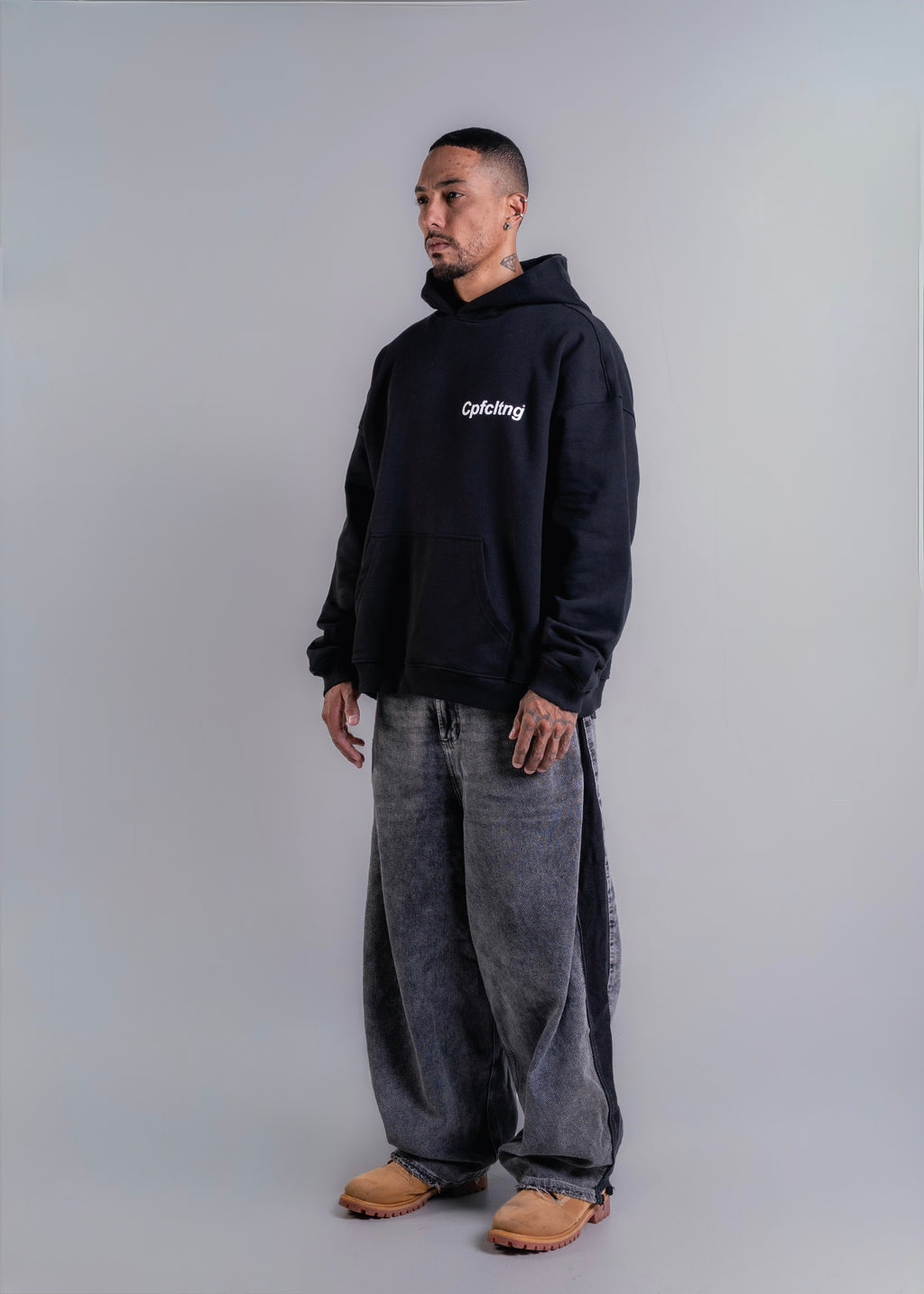 Hoodie Black 004