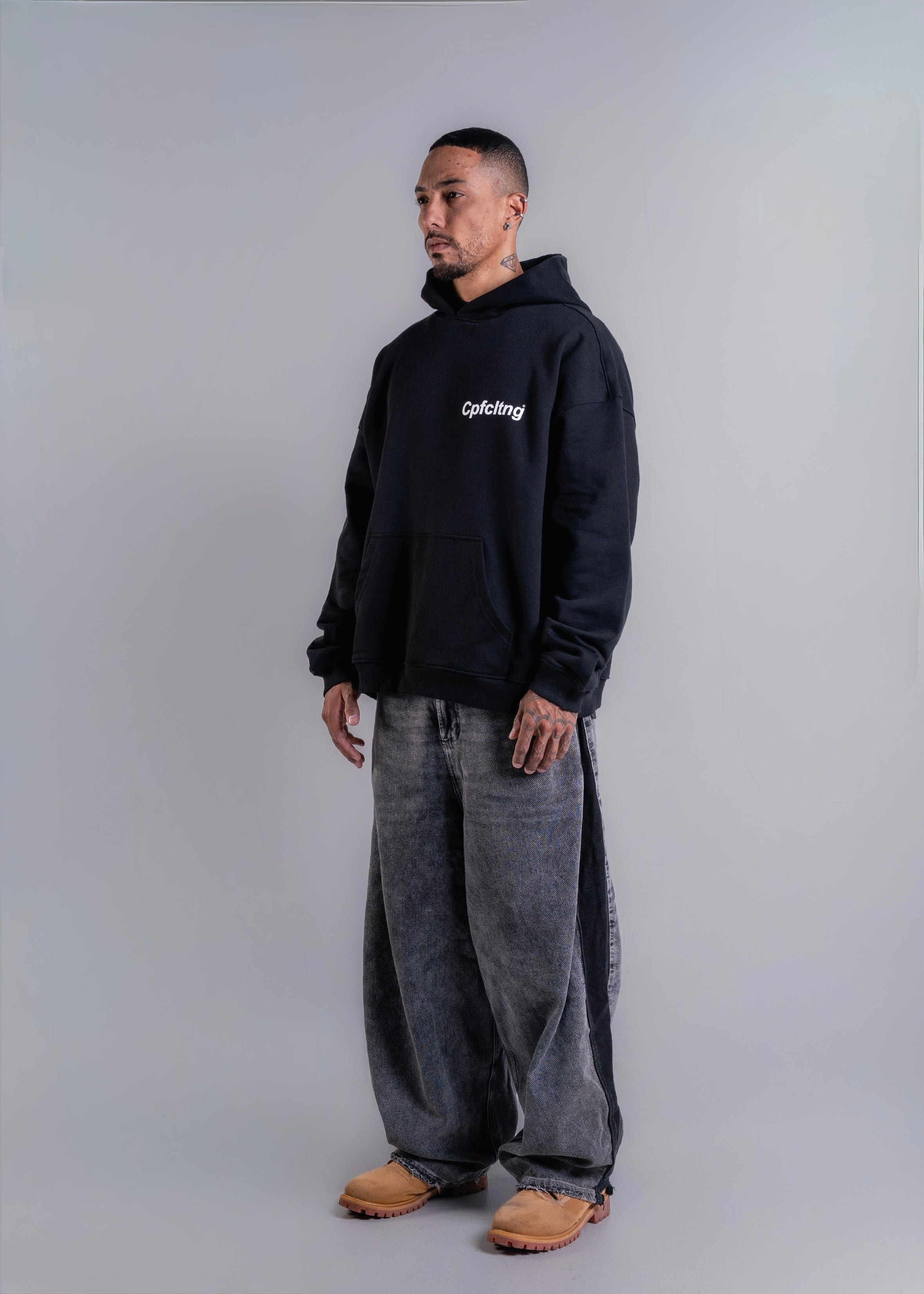 Hoodie Black 004